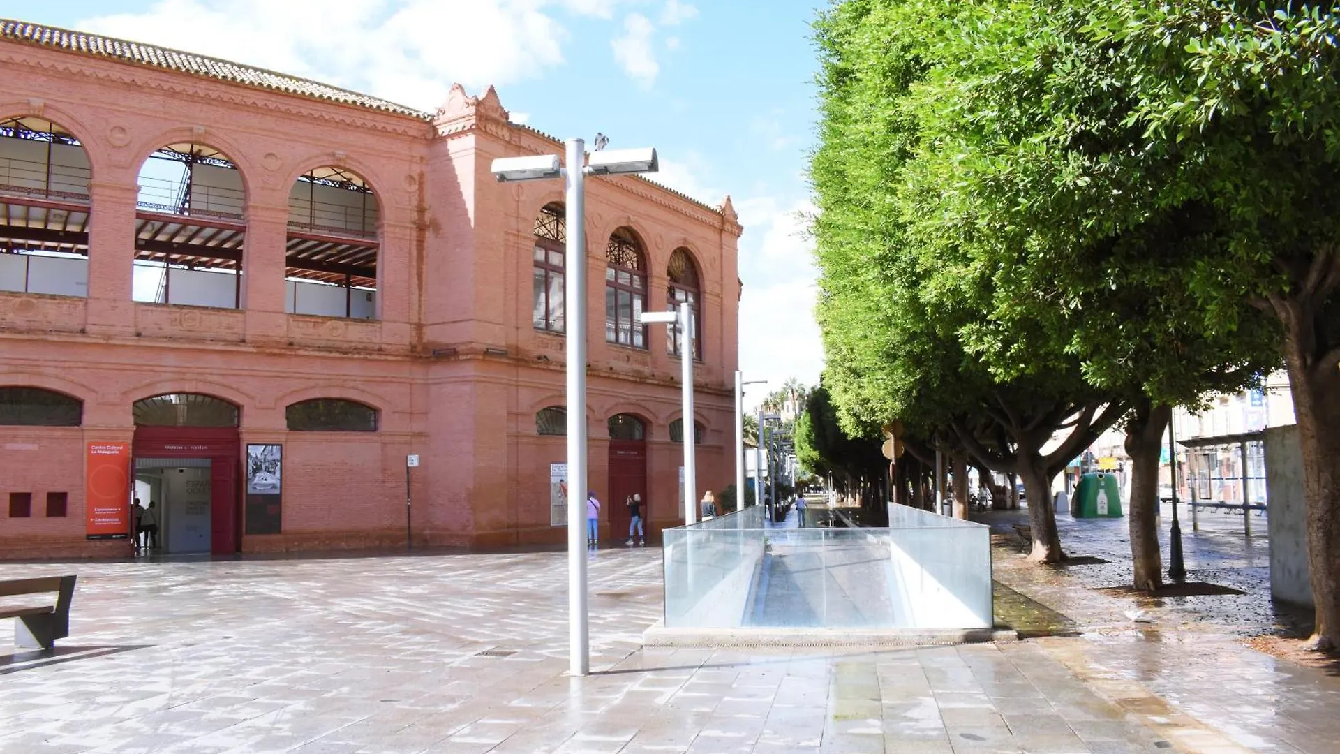 Malagueta'S Home Cozy Apartment With Parking And Swimming Pool Malaga